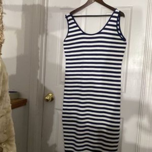 EXPRESS TRICOT SUPER COMFORTABLE WOMENS SHIFT MAXI LENGTH DRESS WITH MANY USES L - Picture 4 of 5